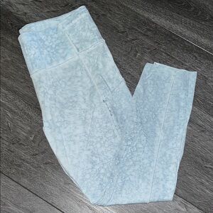 ❄️Lululemon Light Blue Leggings
